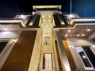 الروضه 1 – عجمان | 6 غرف نوم ~ 5,500 قدم ~ حوش واسع +  طابقين وروف ( سعر شامل الكهرباء والمياه والمكيفات )