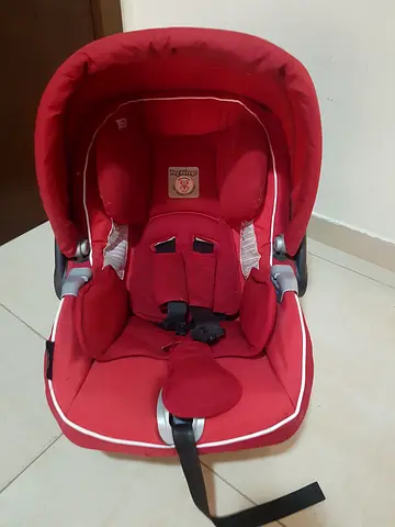 Peg Perego Infant Car Seat / Carrier
