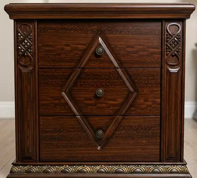 Direct from first owner - Solid wooden table / chest with 3 drawers [Used in good condition]