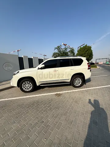 2017 Toyota Prado VXR - GCC Specs