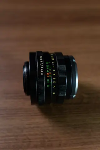 Vintage Helios-44M-4 58mm f/2 Lens (M42 Mount) – Mint Condition & Swirly Bokeh