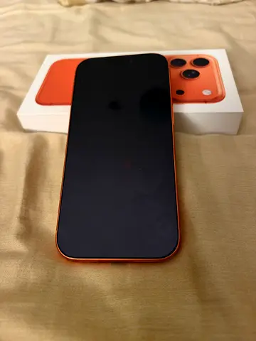17Pro,256GB,Cosmic Orange, Absolutely brand new looking,Not a single scratch or dent, with box.
