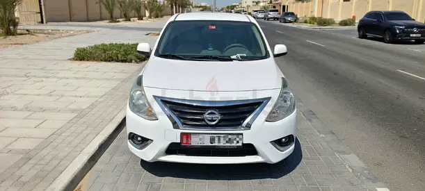 2023 Nissan Sunny SE, GCC Specs
