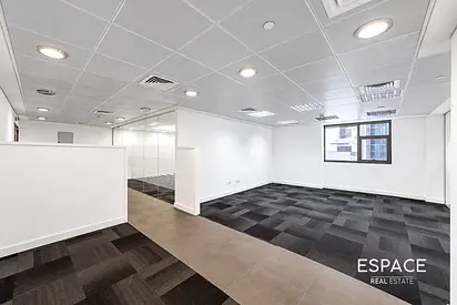 Vacant | Fitted | Excellent Location