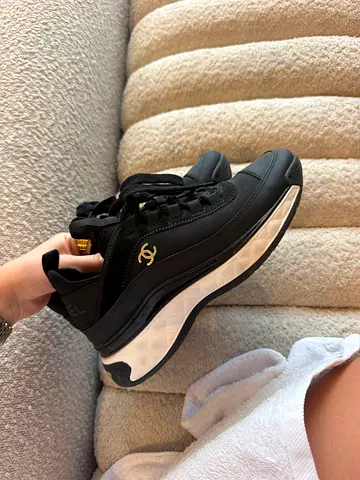 Chanel Black CC Logo Sneakers - Size 39-40 Good Condition give you a luxury look . model LG3712641