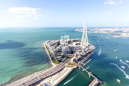 Prime Location | Vibrant Waterfront Living