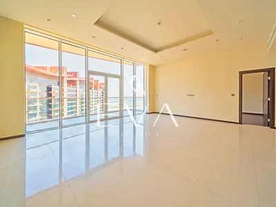 BRIGHT 1BR | COMMUNITY VIEW | PRIME TIARA