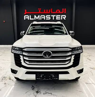 Toyota Land Cruiser 2023 GXR GCC Specs
