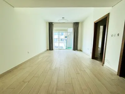 Hot offer // Huge Size 1-bhk Just 65k Rent 4 Cheques & Kitchen Appliances