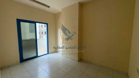 عنوان مميز للسكن في عجمان غرفتين وصالة للإيجار السنوي في الحميدية مساحة ممتازة حمامين بلكونة اطلالة مفتوحة قريبة من الخدمات