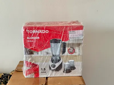 TORNADO Electric Blender 500W – 1.5L with Mill | Brand New