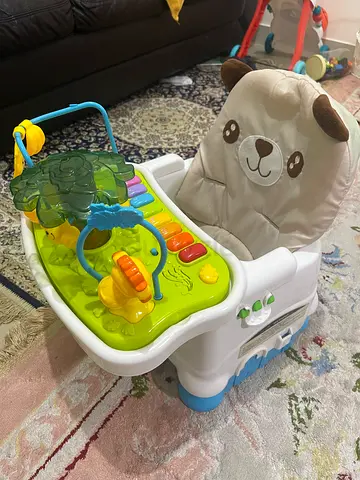 Baby booster seat