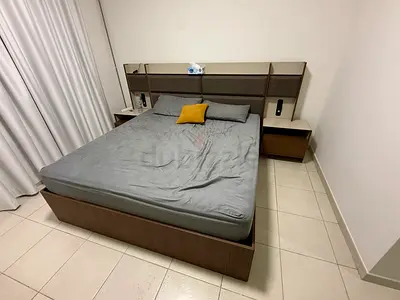 Mattress king size - used few times only