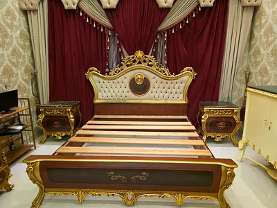 Bedroom Set With Curtains