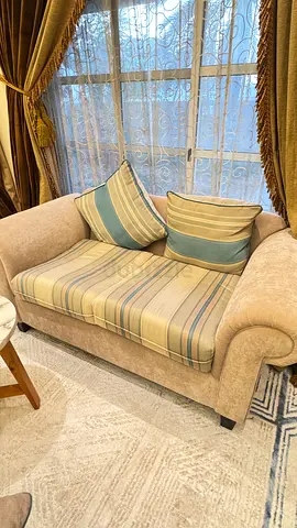 Sofa set