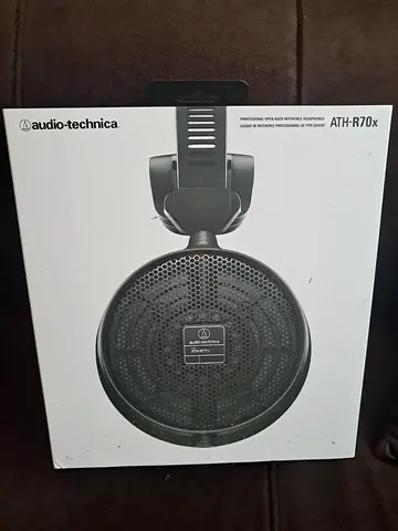 Audio-Technica R70x
