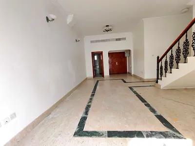 FINALLY PRICE - NO NEGOTIABLE - COMMON ENTRANCE - COMPOUND VILLA