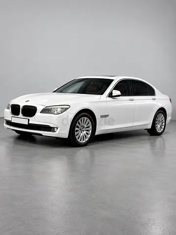 2012 BMW 7-Series 750Li Luxury GCC Specs