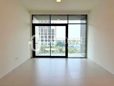Spacious & Bright | Brand New | Open View