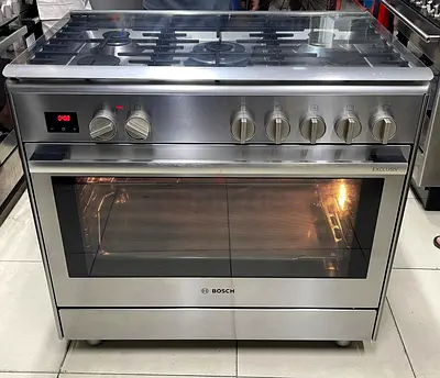 Bosch series 8 Top gas oven electric cooking range size 90cm Exellent Condition