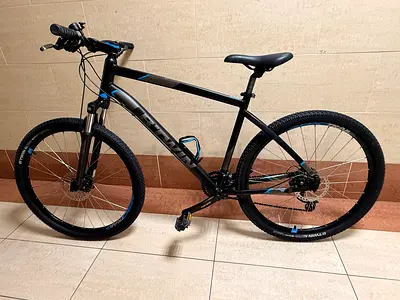 B'Twin Rockrider ST 520 (27.5") mountain bike SIZE XL. SRAM Group set