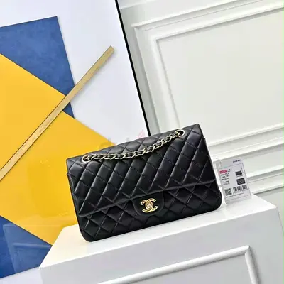 Chanel Shoulder bag