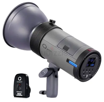 Neewer Q300 Outdoor Studio Flash - Complete Unit (Boxed)