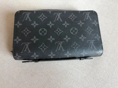 Luis Vuitton zippy