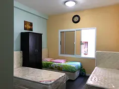 LADIES ONLY BEDSPACE KARAMA BURJMAN