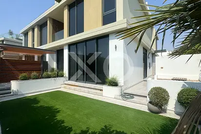 FULLY FURNISHED | AVAILABLE NOW | FLEXIBLE TERMS
