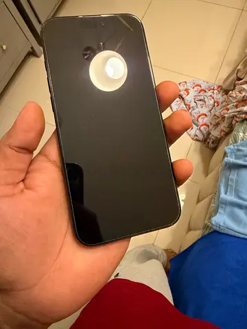 Excellent condition iPhone 16 pro max 256 GB - black. 10/10