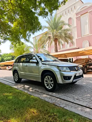 2018 Suzuki Grand Vitara GLX GCC Specs