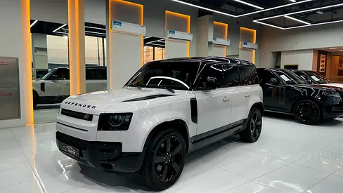 Land Rover Defender 110 X-Dynamic HSE 2026 Canadian Specs