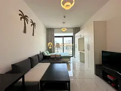 READY TO MOVE| FRONT OF CIRCLE MALL| NEAR EXIT