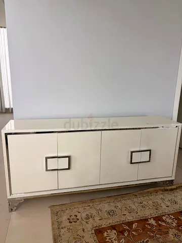 White High-Gloss 4-Door Sideboard / TV Console