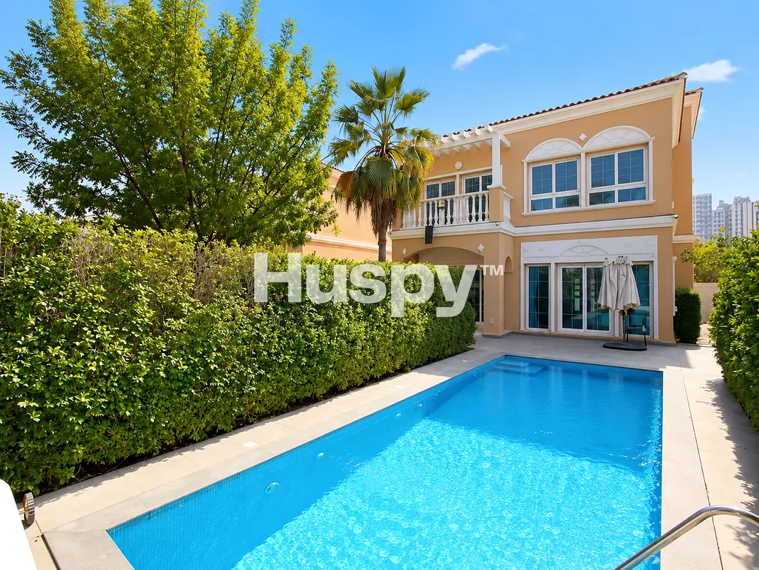 Vacant | Upgraded | Private Pool
