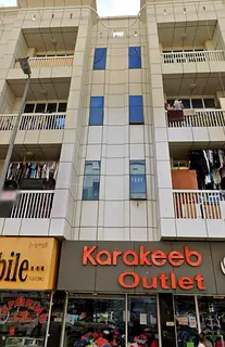 Independent Apartment one Room available at Satwa roundabout Al Bada near Satwa Big Mousqe