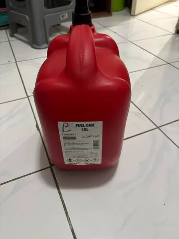 10L Red Fuel Can / Gasoline Jerry Can - Good Condition
