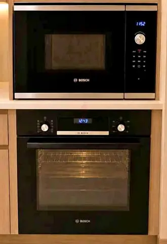 Bosch Brand Built in Oven & Microwave same like new condition for sale