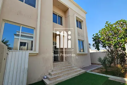 Private Entrance | Prime Location | Villa 6 Master Room + Maid |
