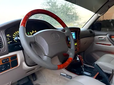 2000 Lexus LX-SERIES — миниатюра 12