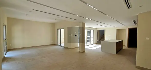 Spacious Upgraded 3BR Villa | Malibu, Mina Al Arab