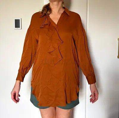 Woman blouse