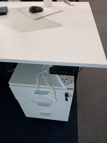 Office Adjustable Tables For Sale