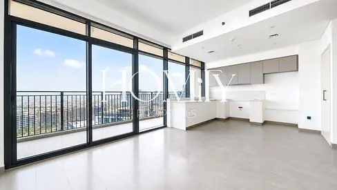 CORNER UNIT | BIGGER LAYOUT | VACANT ON NOV.