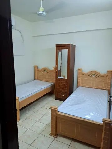 FEMALE WORKING /MARREID COUPLE / TO STAY WITH INDIAN MUSLIM FAMILY/OPP SHJ CITY CENTRE