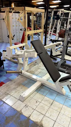 Incline Chest Press Machine (Commercial Gym) - Sturdy Used Condition