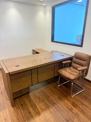 Wooden Executive Manager Desk with Storage and Visitor Chairs - Good Condition