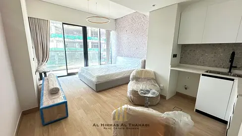 Modern Studio | Luxury Living | Balcony & Pool Access