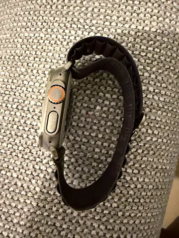 Apple Watch Ultra 2 + (band) - good condition battery percentage 92%